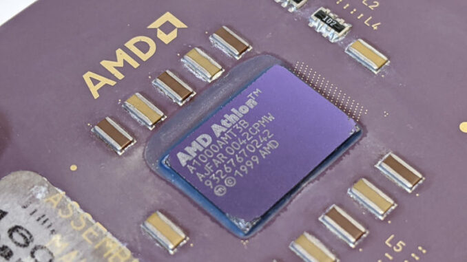 AMD Athlon 1GHz Prozessor A1000AMT3B - AJFAR0042CPMW