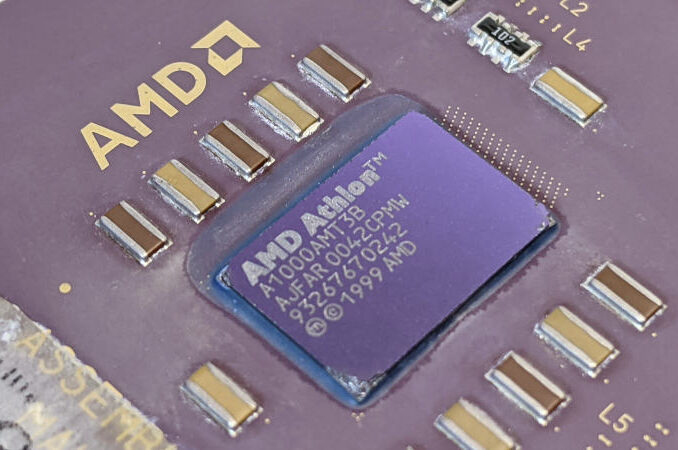 AMD Athlon 1GHz Prozessor A1000AMT3B - AJFAR0042CPMW