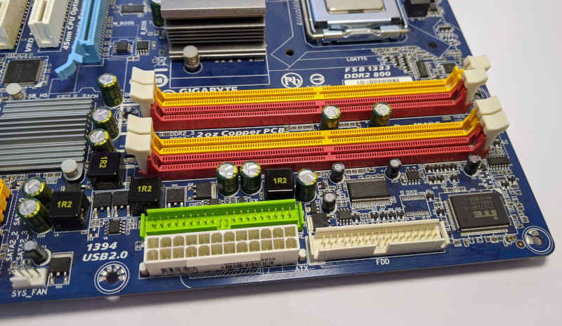 Gigabyte PC-Mainboard GA-EG41MF-US2H DDR2-RAM