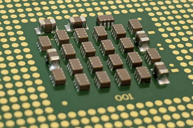 Intel Celeron 2.8GHz Prozessor SL7TN Unterseite