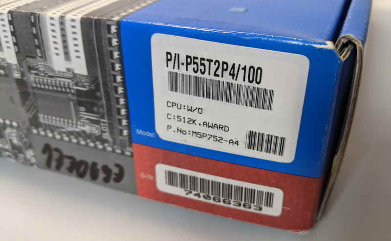 Asus PC-Mainboard P/I-P55T2P4/100 Verpackung