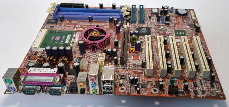 Abit NF7 PC-Mainboard nForce2 Ultra Chipsatz Sockel A (462)