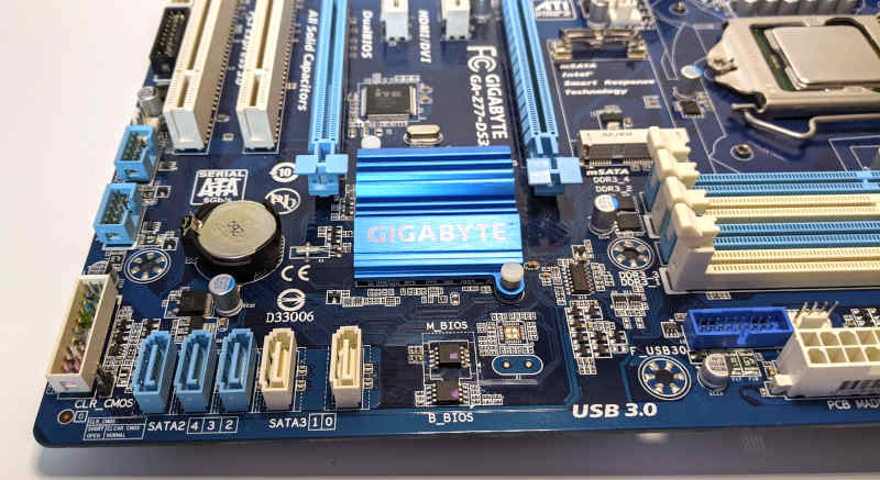 Gigabyte PC-Mainboard GA-Z77-DS3H SATA CMOS Batterie