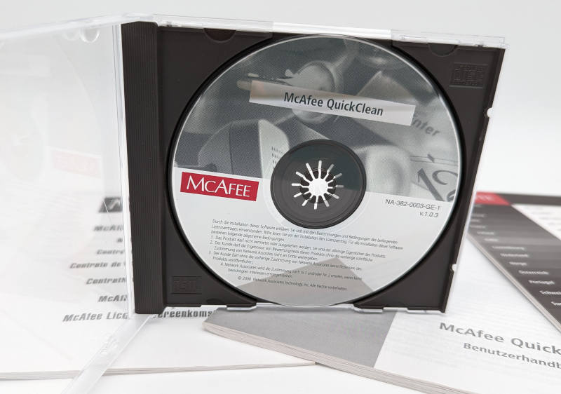McAfee QuickClean Ver. 1.0.3 - Cleaner für Windows 95, 98, Me, NT und Windows 2000 - CD-ROM