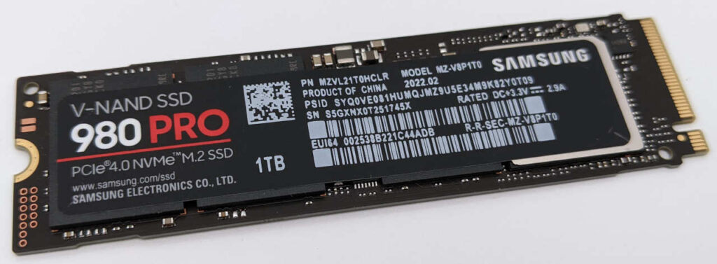 Samsung 980 PRO NVMe M.2 SSD - PCIe 4.0 - 1TB - Model MZ-V8P1T0 - Schnittstelle