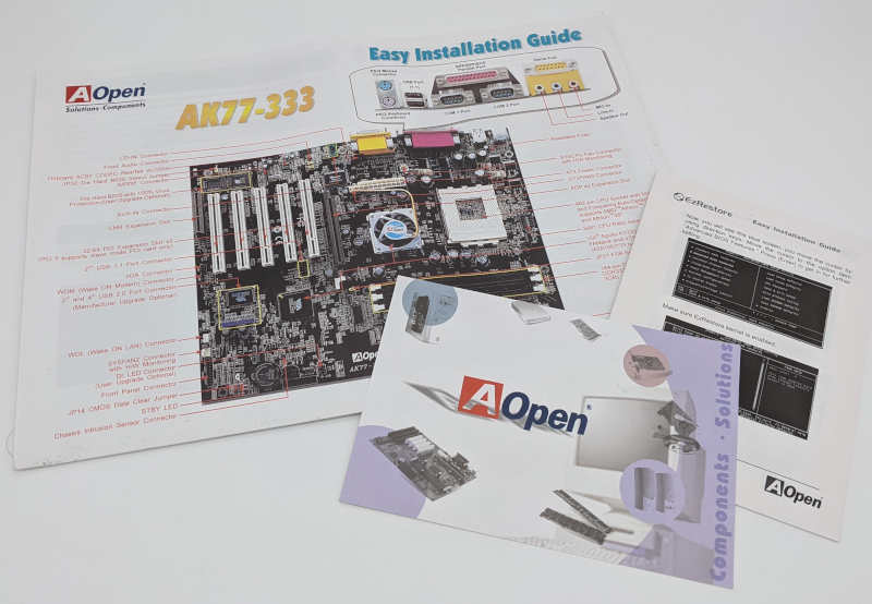 AOpen PC-Mainboard AK77-333 - Sockel A - Via Apollo KT333 - Handbuch und Zubehör