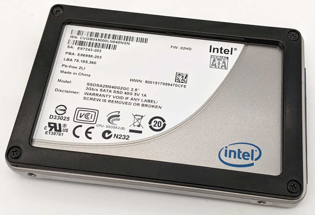 Intel SSD SSDSA2M040G2GC 2,5" SATA 3Gb/s im Metallgehäuse