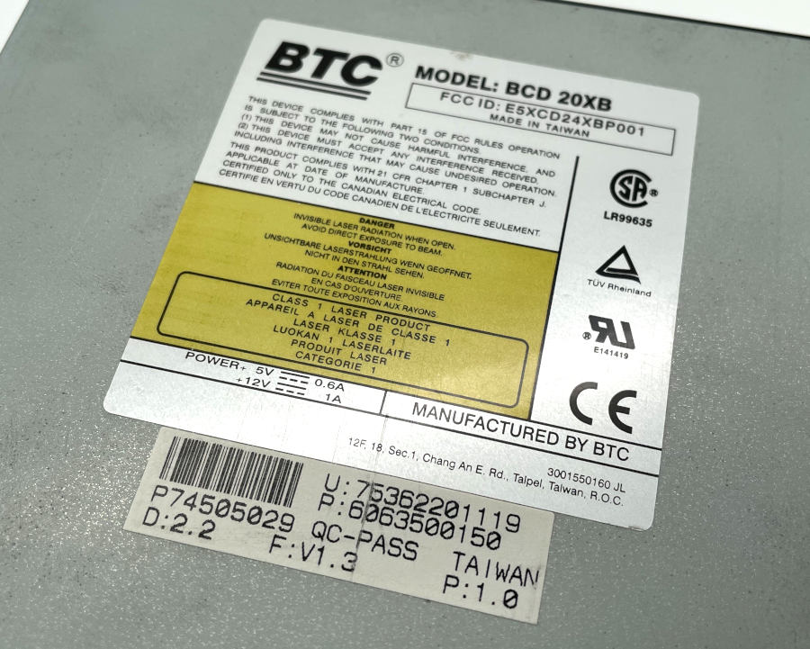 BTC CD-ROM BCD 20XB ATAPI - Aufkleber
