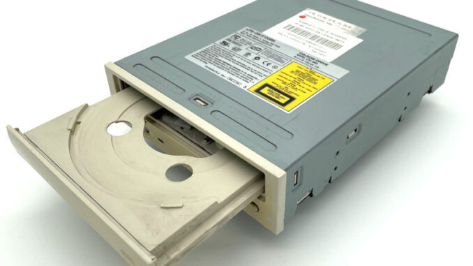 Lite-On CD-ROM Drive LTN-486S